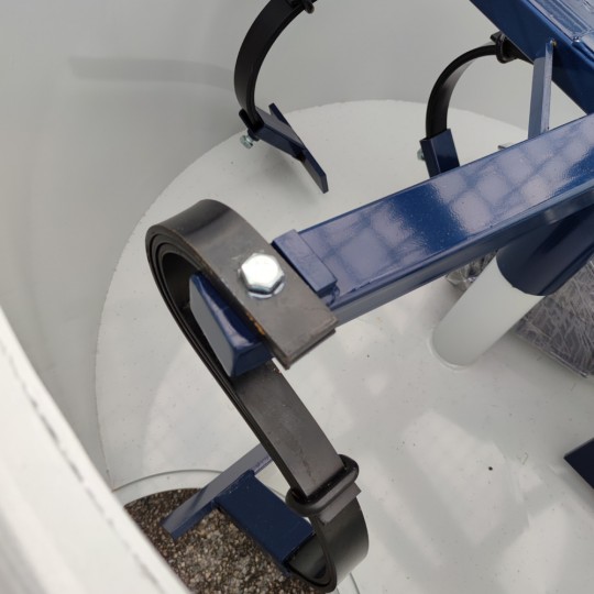 Bétonnière électrique avec bras renforcé durable