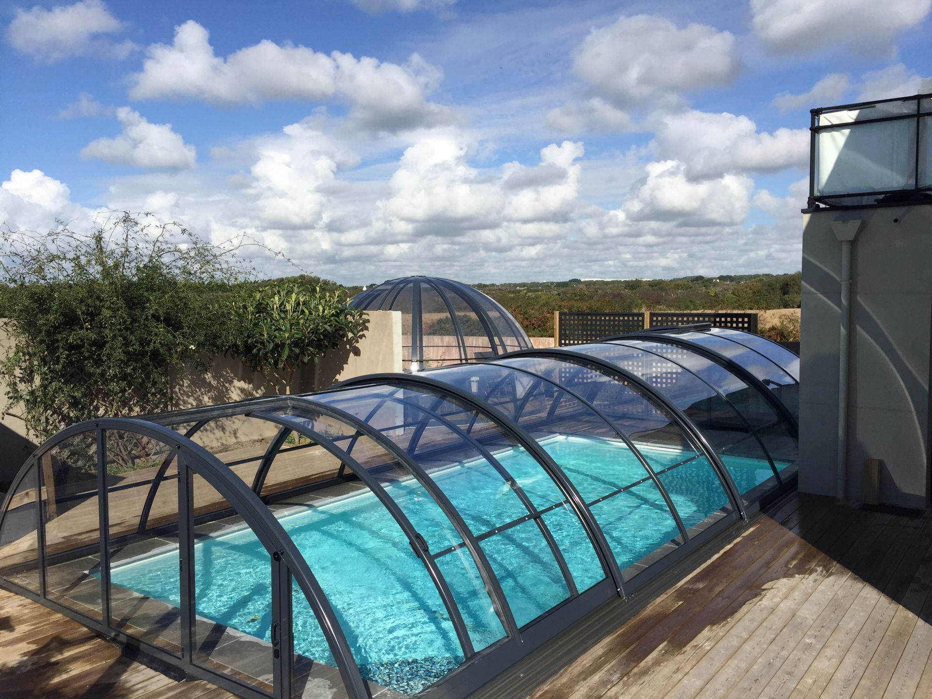 Abri de piscine mi haut arrondi super_5