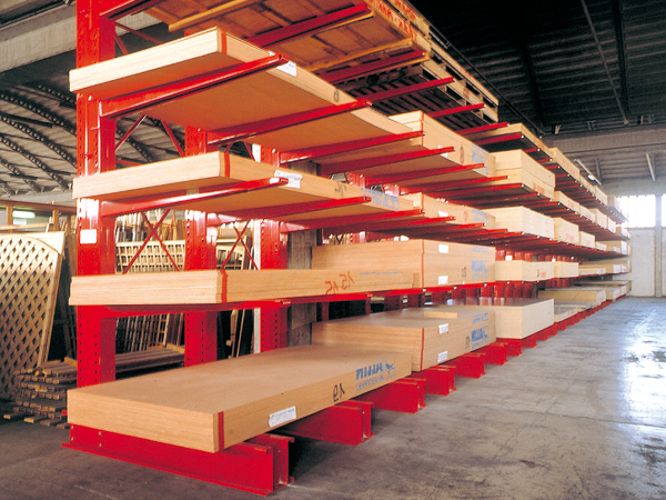 Rayonnage CANTILEVER pour charges longues et volumineuses_5