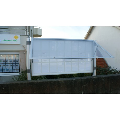 Vitrines extérieures sur pied - aluminium ou thermolaqué - plexi choc ou verre sécurit - éclairage LED ou fluo_5