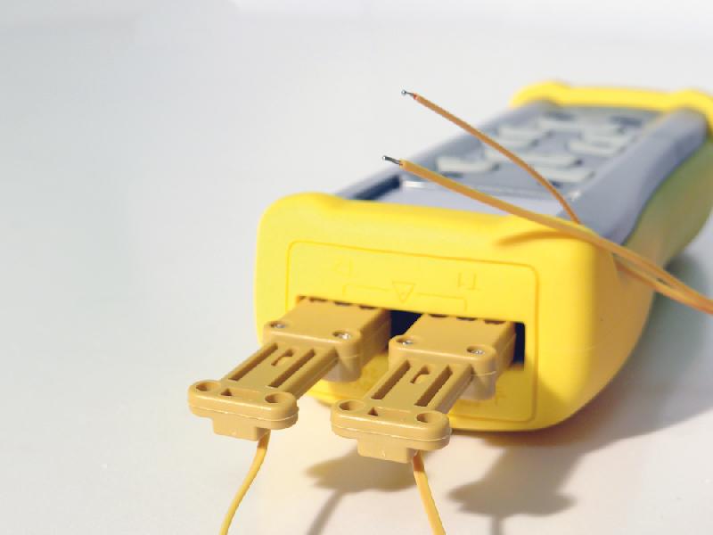 FI309 - Thermomètre numérique 2 voies thermocouple K avec modes d'affichage et fonctions min/max_5