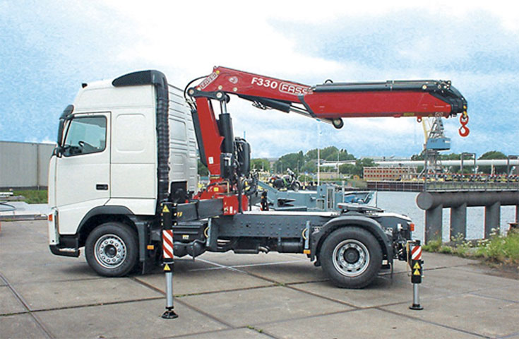 Grue auxiliaire Fassi F335A E-Dynamic - levage jusqu'à 31,7 tm - bras hydraulique jusqu'à 26,70 m avec jib_5
