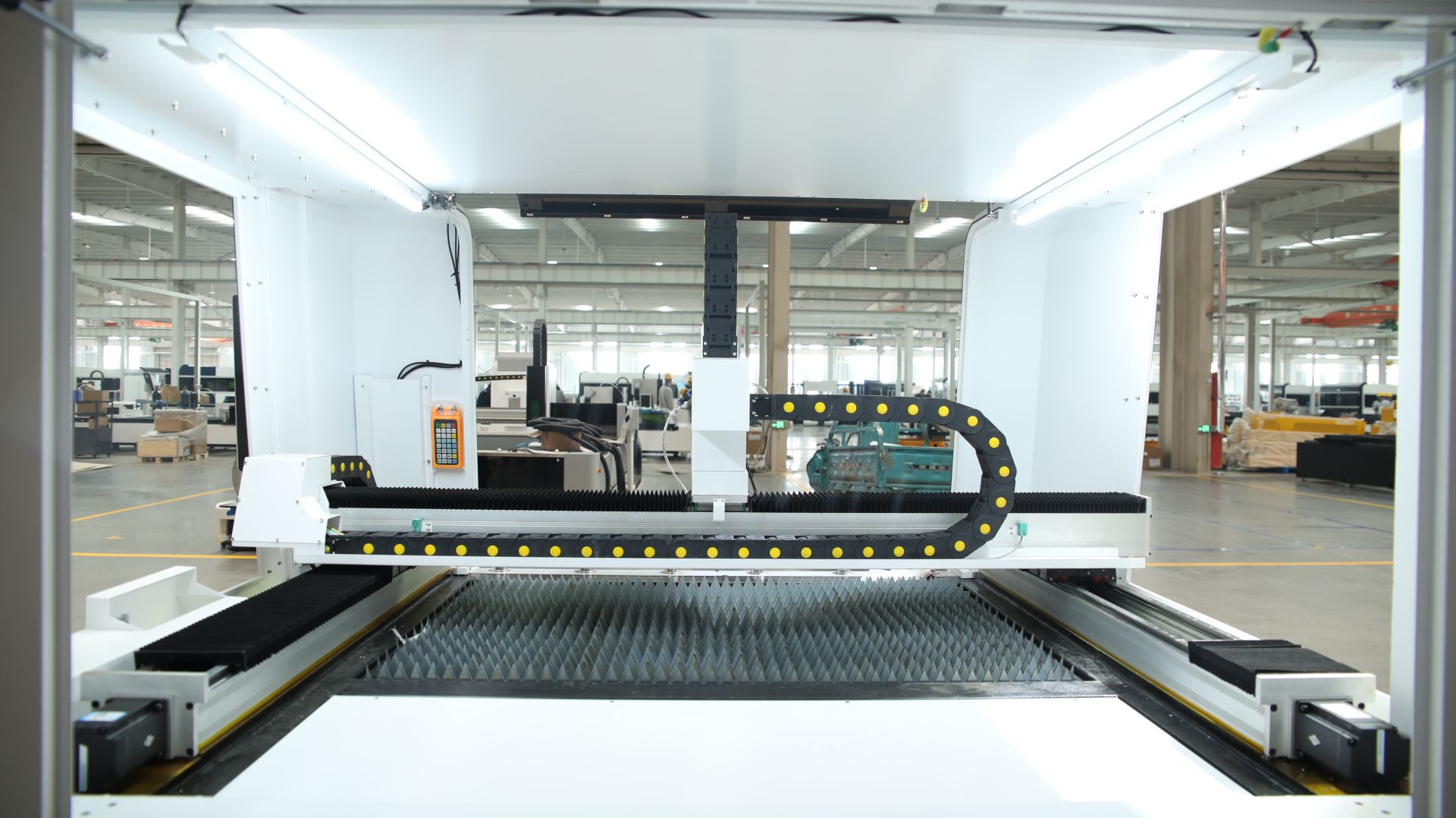 Machine de Découpe Laser Métallique - GWEIKE FRANCE - Série LF_4