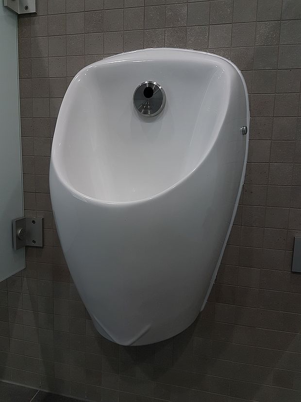 Urinoir céramique hybride avec rinçage hygiénique programmable - magic hybride_5