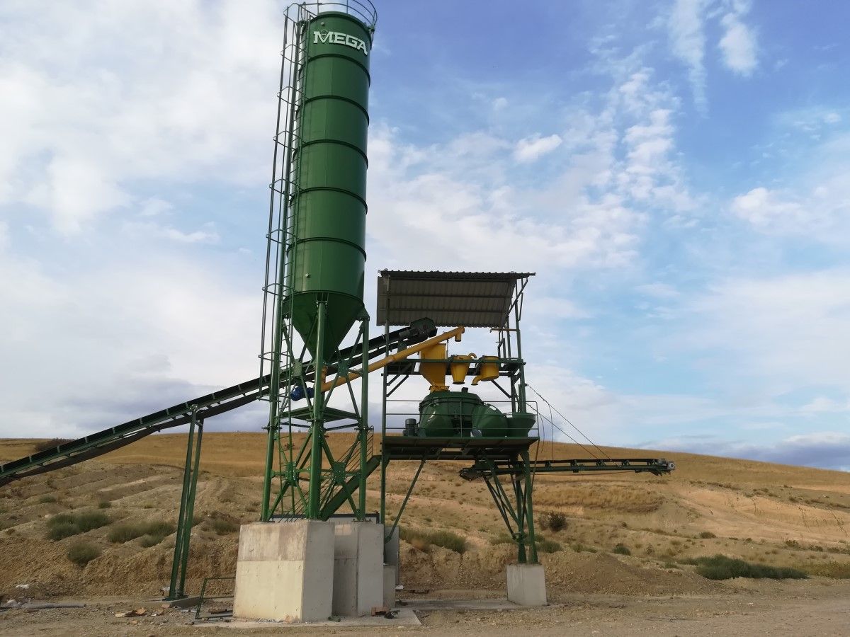 Centrale à béton 30 m³ - Mélangeur planétaire 0.75 L - Silo 45 tonnes - Installation gratuite_5