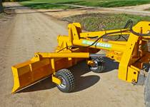 Lame niveleuse hydraulique renforcée_5