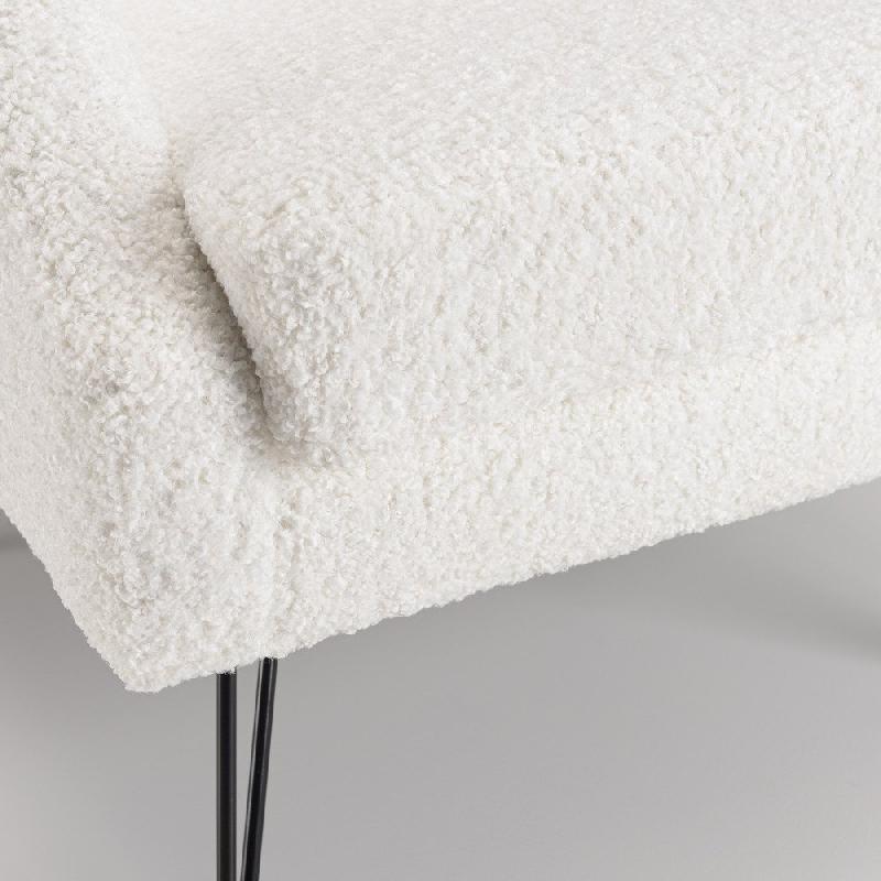 Fauteuil design GOTHY blanc en tissu bouclette - pieds épingles métal noir - style contemporain et élégant_5
