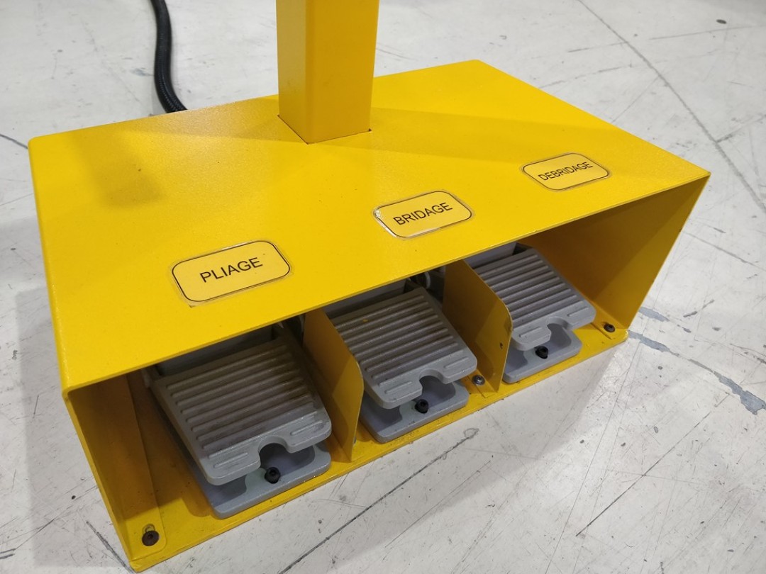 Plieuse à tablier droite motorisée FINTEK VH-HC - Dispositif de changement rapide et programmation d'angle_5