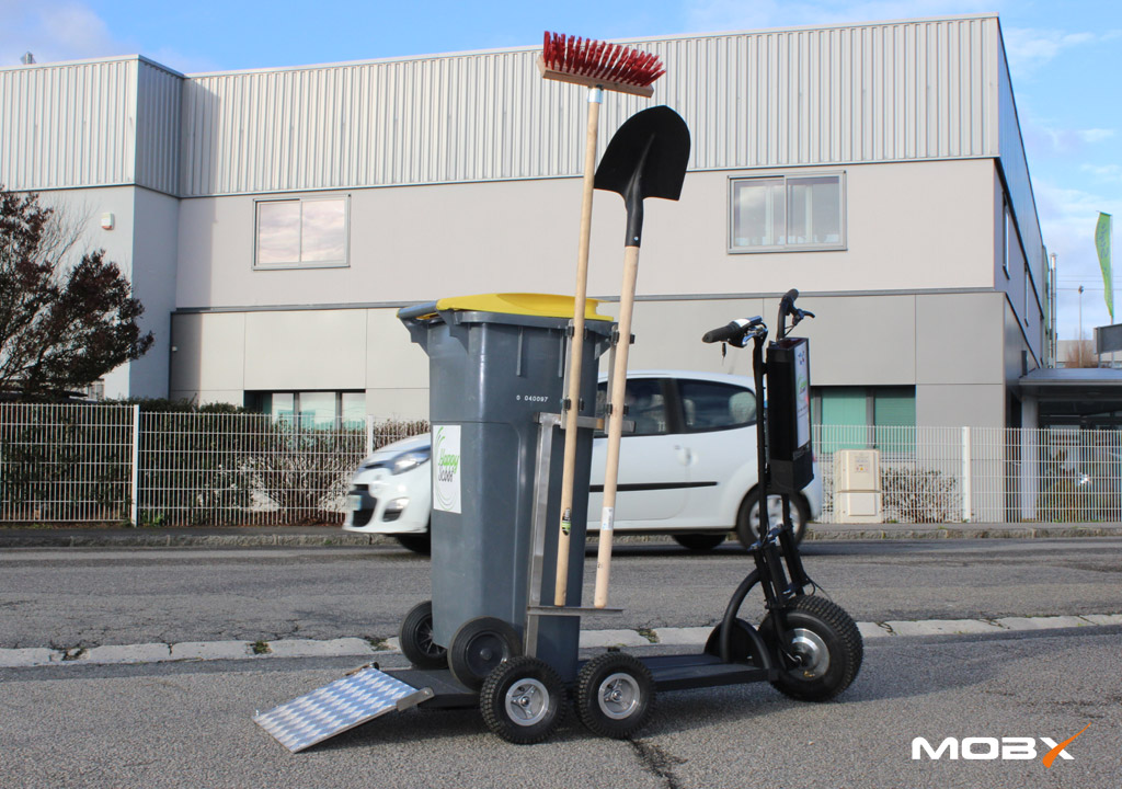 Trottinette industrielle électrique sur-mesure MOBX-H - vitesse maîtrisée, traction jusqu'à 400kg, autonomie jusqu'à 35km_5