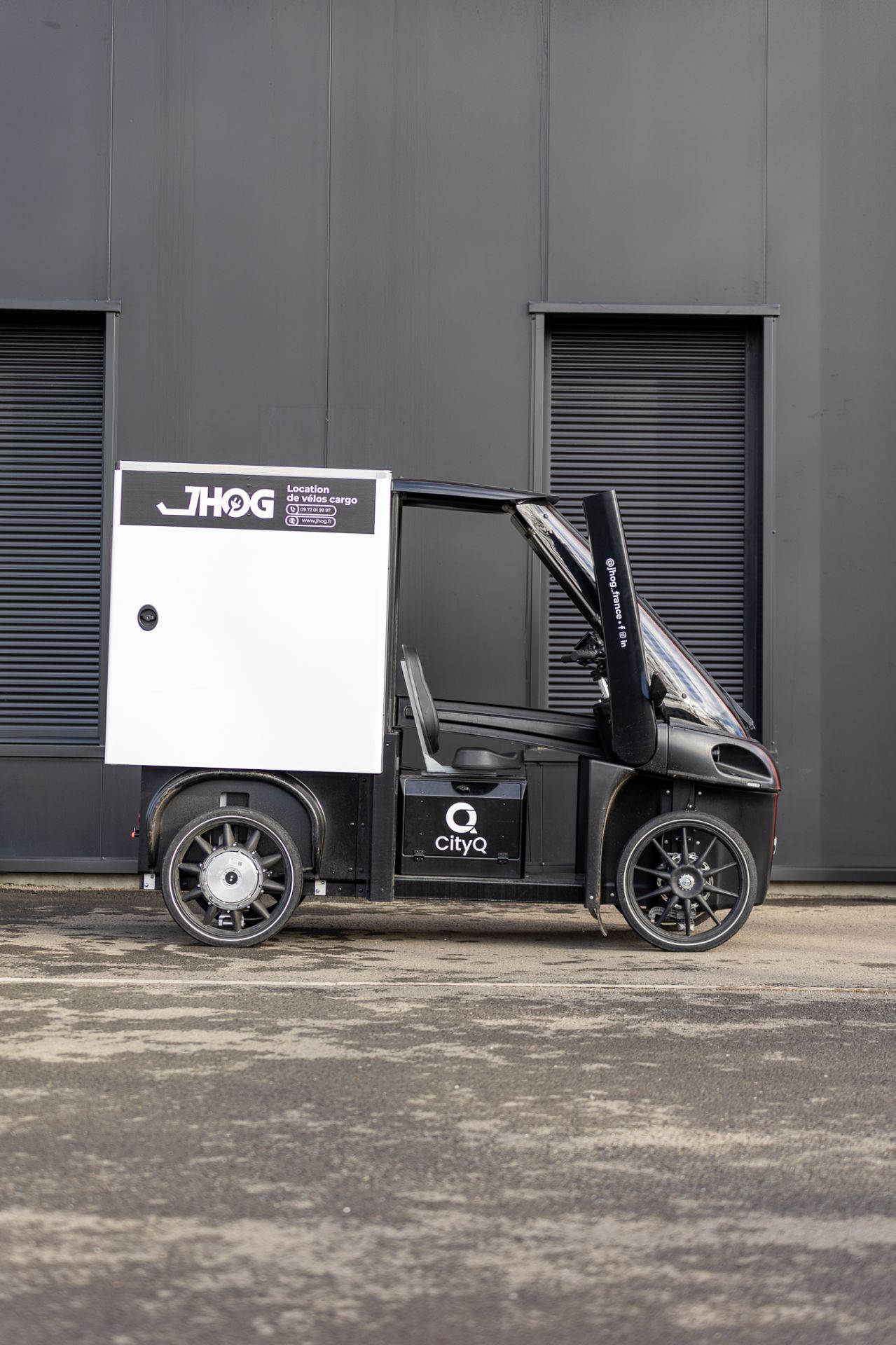 Vélo quadricycle professionnel grand format City Q 1200 - Caisson ouvert polyvalent - Charge maximale 170 kg - Autonomie 150 km - Volume 2 m³_6