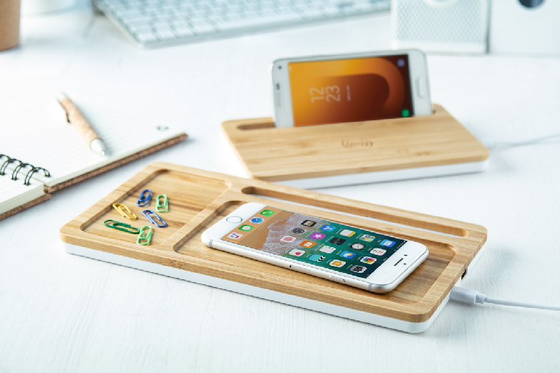 Chargeur induction de bureau en bambou - 5W avec support téléphone et Power Bank USB 1000 mA_5