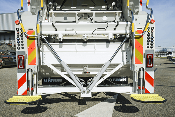 Bennes à Ordures Ménagères - TITANEO - Grande capacité et structure renforcée pour usage intensif_5