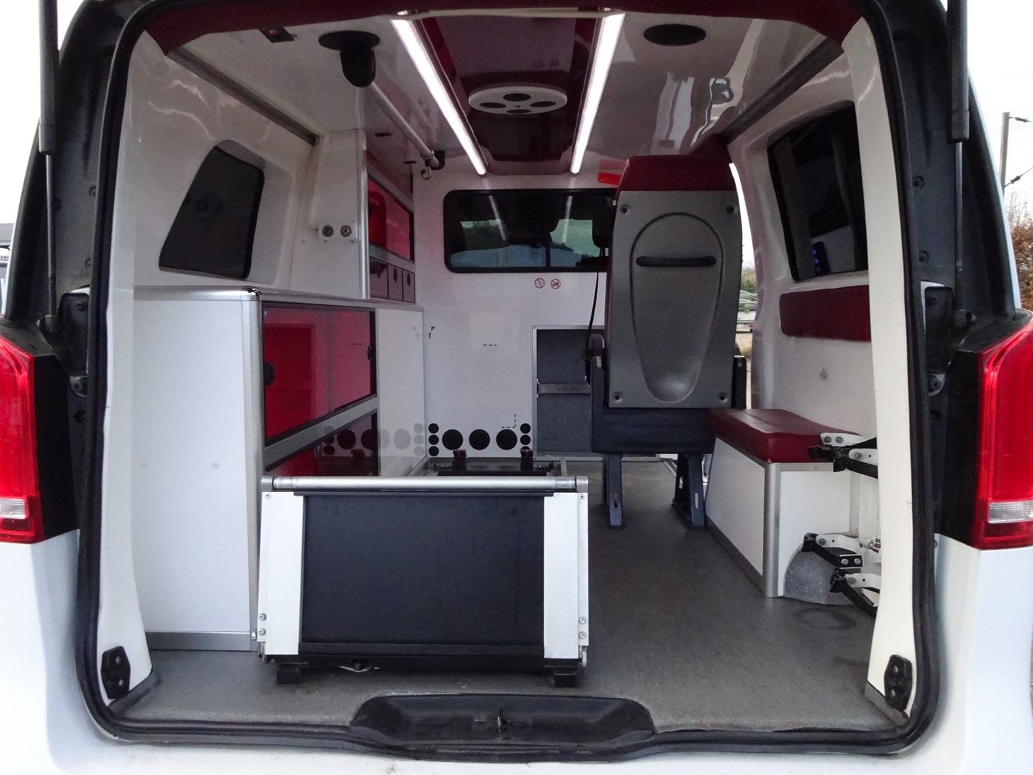 Mercedes-benz classe V Avantgarde avec climatisation