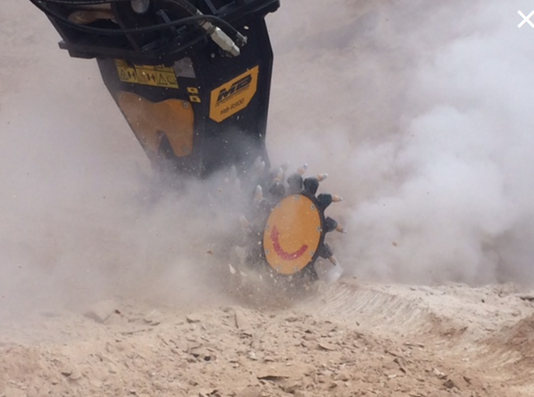 Fraises hydrauliques pour pelles et pelleteuses - Discri Sprl_5