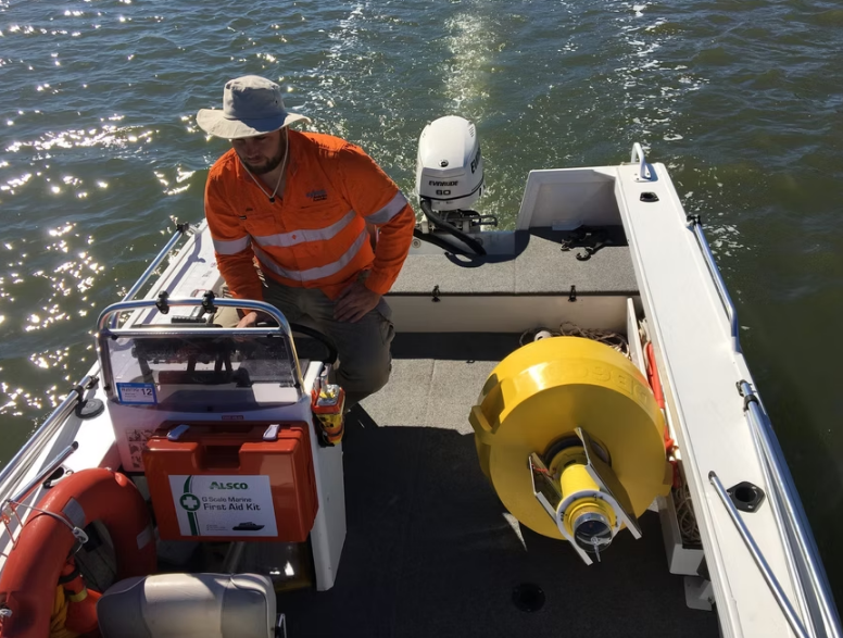 Flotteur instrumenté pour surveillance en continu des eaux de surface_5