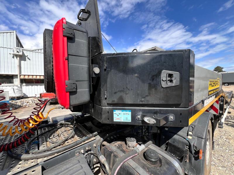 Remorque pour transport d'engins avec pneus 245/70R17.5