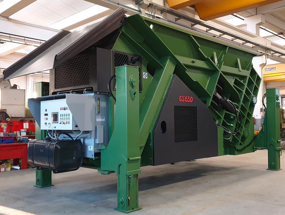 Cisaille inclinée IDROMEC GS 650 - hydraulique, moteur diesel Cummins Tier 5, force de 650 tonnes_5