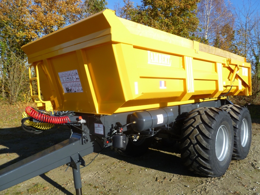 Remorques TP 240 & TP 240XL - Bennes 5,20x0,80-1,00 m - Volume 9,15 à 24,02 m³ (Boggie 130)_5