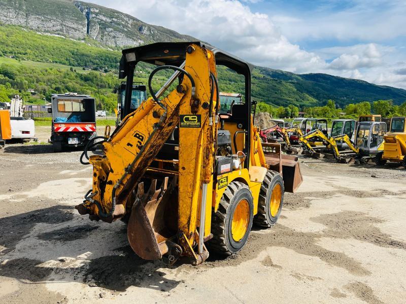JCB mini tractopelle JCB 1cx (net de tva)_5