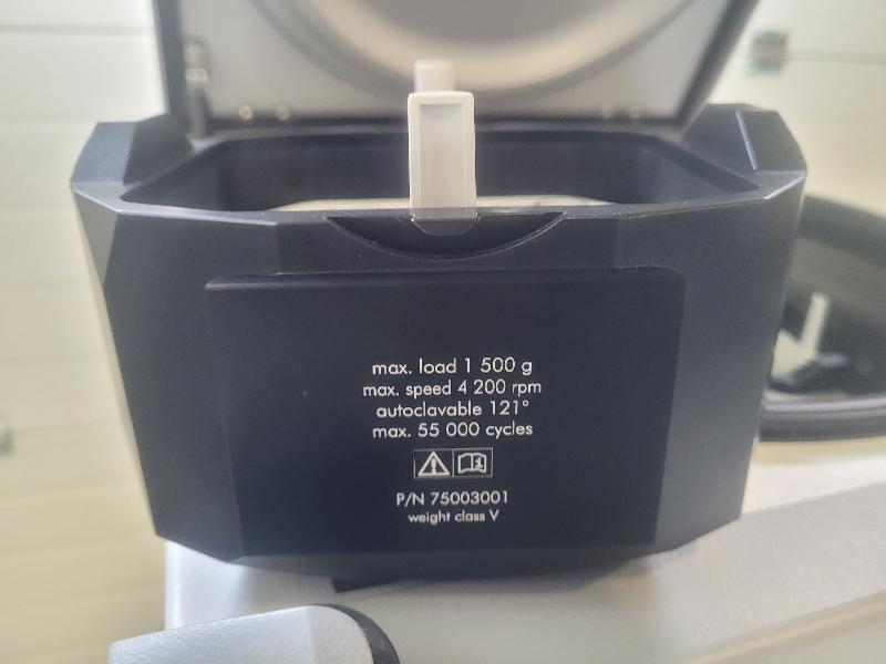 Centrifugeuse réfrigérée THERMO FISHER SCIENTIFIC Megafuge ST4RF Plus avec rotor TX-1000_5