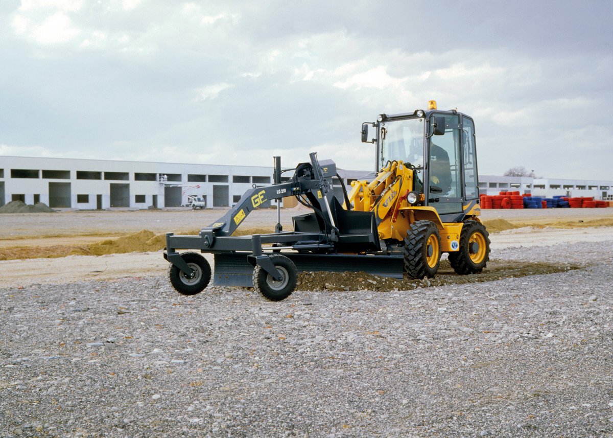 Mini-chargeuse 4T - Venieri VF 1.33B - Hydrostatique Bosch Rexroth - 0,4 m³ - 52 CV_5