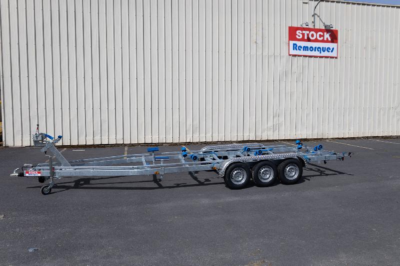 7m80-2m20 3x1350kg - VLEMMIX - Remorque Porte-Bateau_5