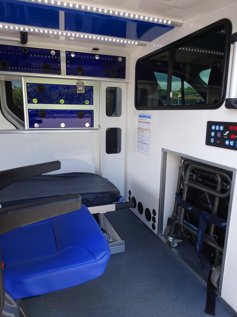 Ambulance renault trafic l1h1 2015 - 188 000 km type a1 - occasion_5