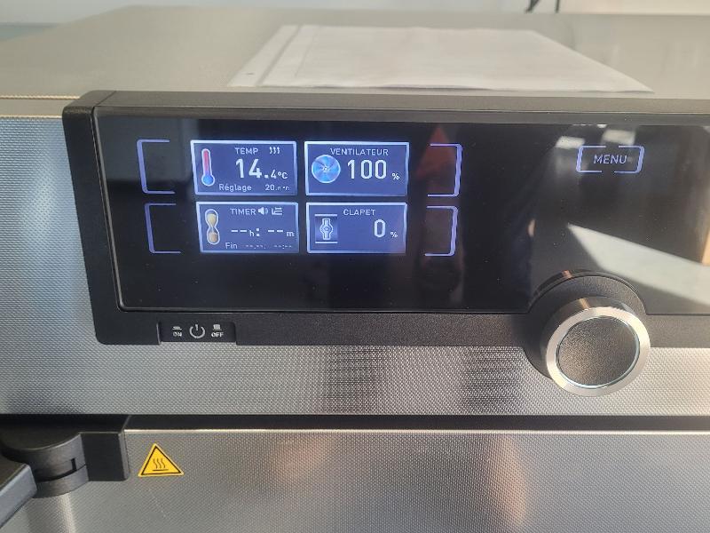 Etuve / stérilisateur MEMMERT SF110 avec convection forcée 250°C_5