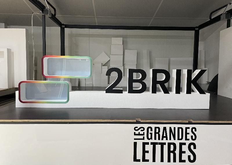 Logos et décorations événementiels en polystyrène - Peint sur toutes les faces (Fabrication en 7 jours ouvrés + Livraison)_6