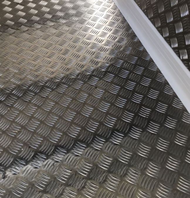 Remorque frigorifique simple essieu de 750 kg - ARNO 15_6