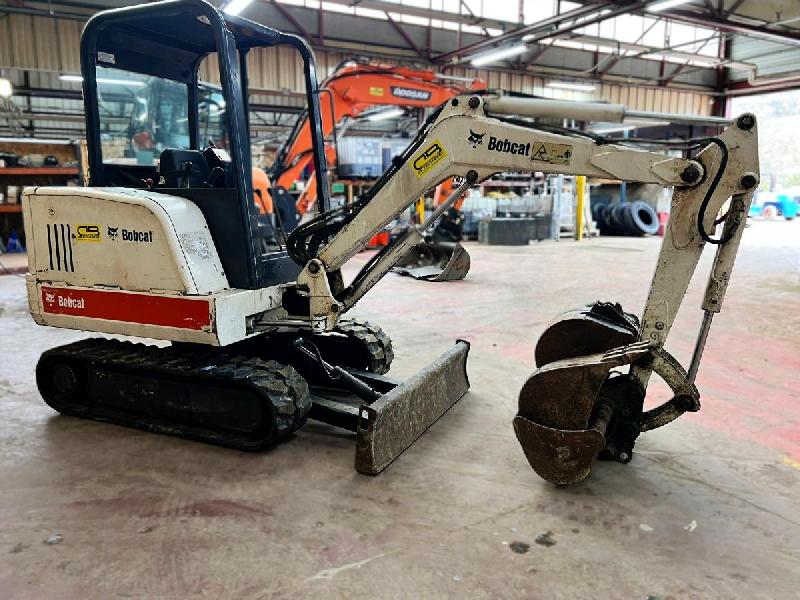 Bobcat 325 mini-pelle 3T (NET DE TVA)_5