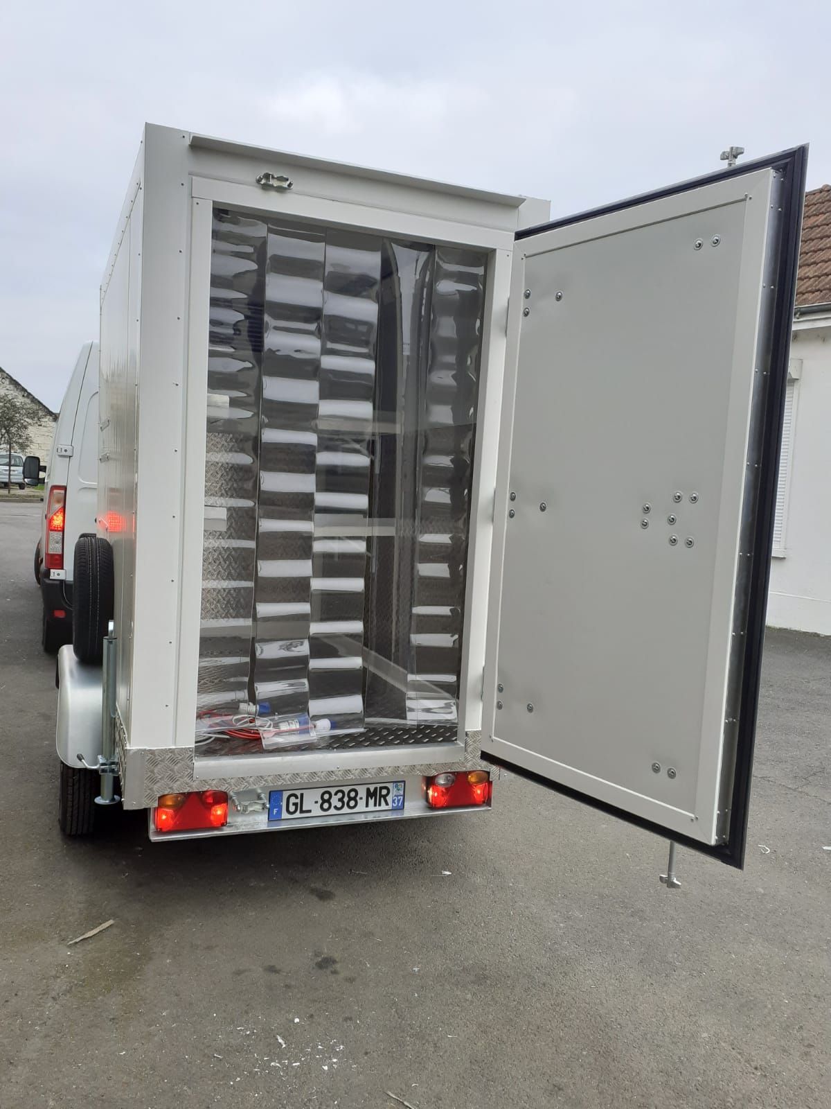 Remorque frigorifique double essieu 1300 kg - RAPHA 19 - dimensions 2m42x1m28x1m70 - température 0 à 5°C_5