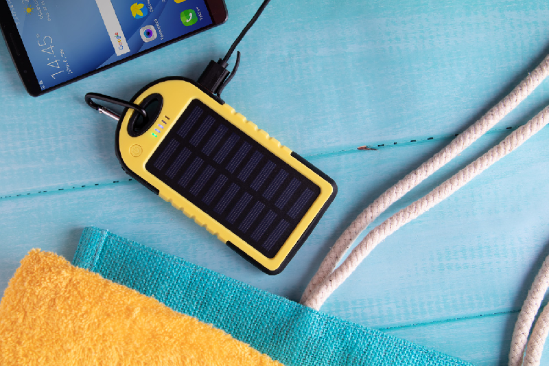 Power bank USB - plastique silicone - 4000 mAh - chargeur solaire et lampe LED_5