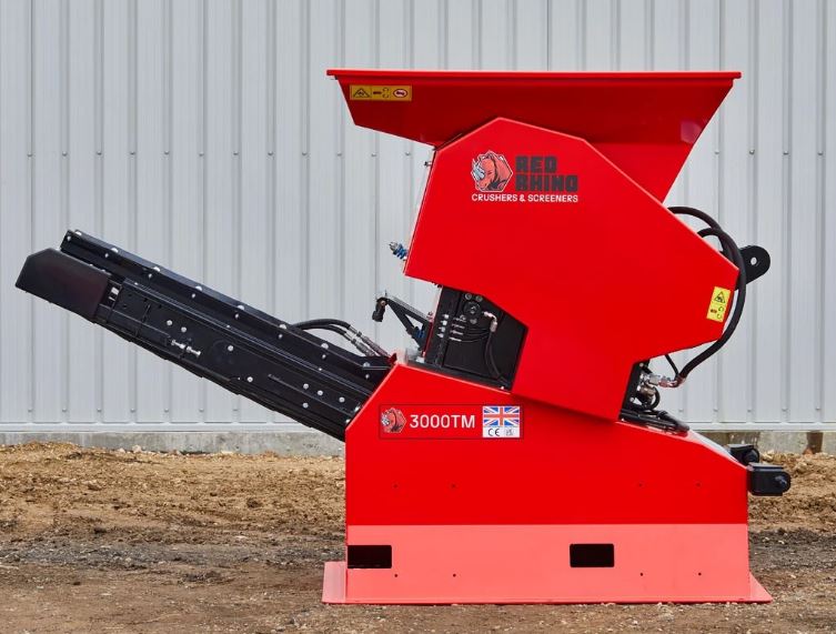 Concasseur version transportable avec attelage 3 points - 3000/3000 TM RED RHINO_5