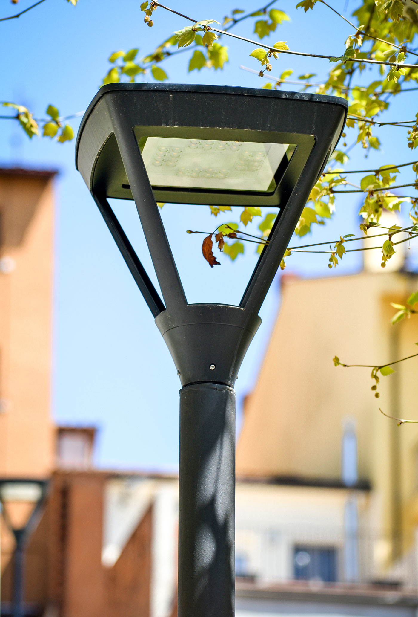 Luminaire résidentiel Siena ALS - design classique à 4 faces - jusqu'à 100W - prêt pour la télégestion_5