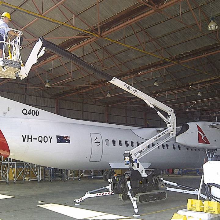 Nacelle araignée sur chenille robuste et fiable - Spider 15.75 - Hauteur de travail 15m - Portée 7.4m - Diesel ou hybride_5