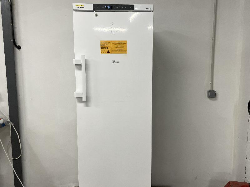 Armoire laboratoire positive Liebherr LKexv 3910 ATEX_5