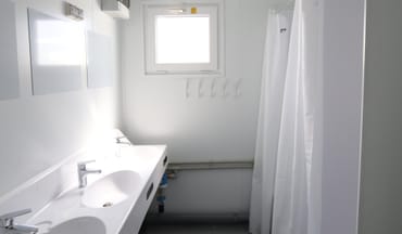 Conteneur sanitaire de douche 10', hygiénique et propre - Containex_5