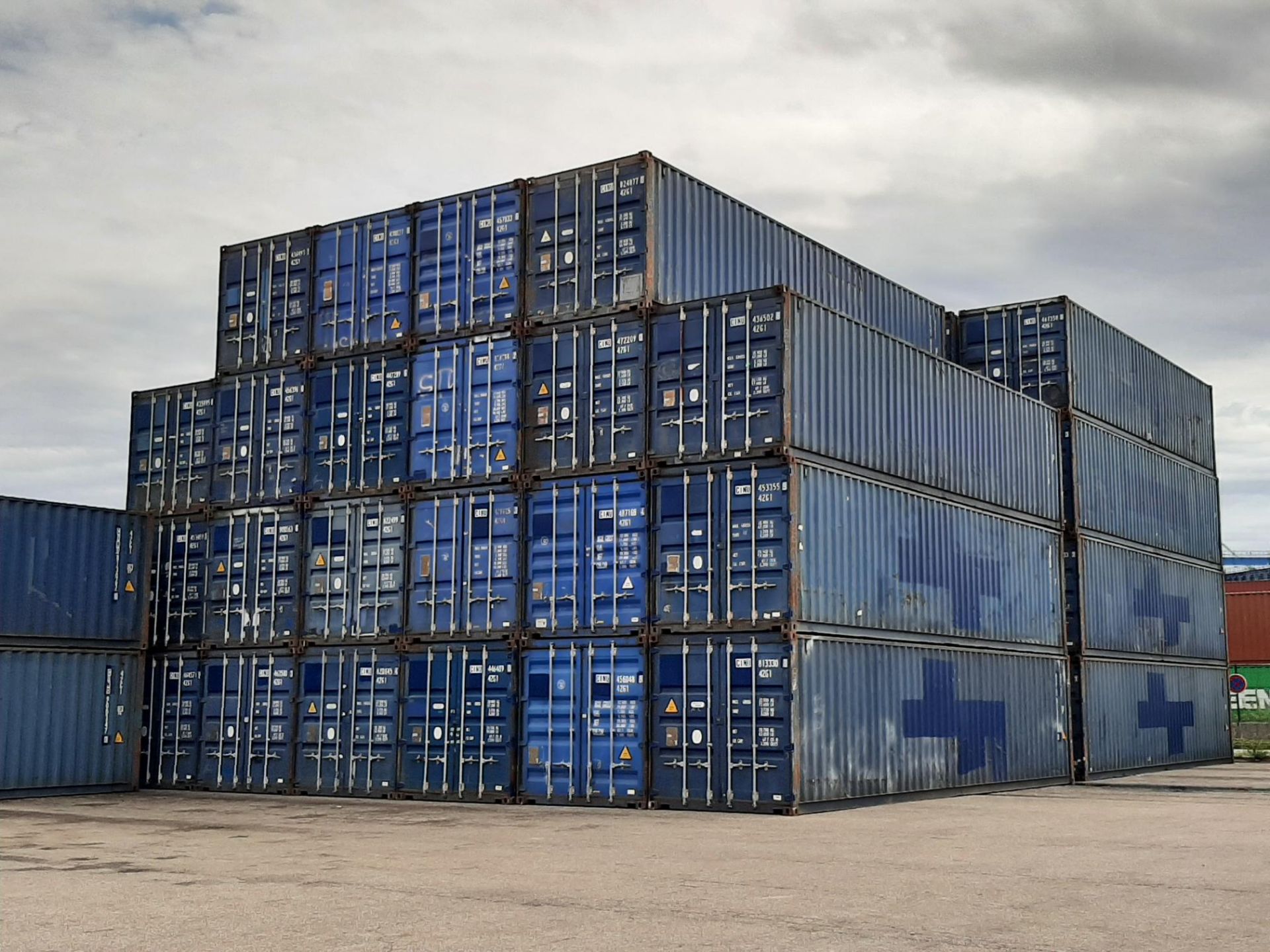 Container Maritime étanche 40 pieds OCCASION adapté à tous les besoins de stockage_5