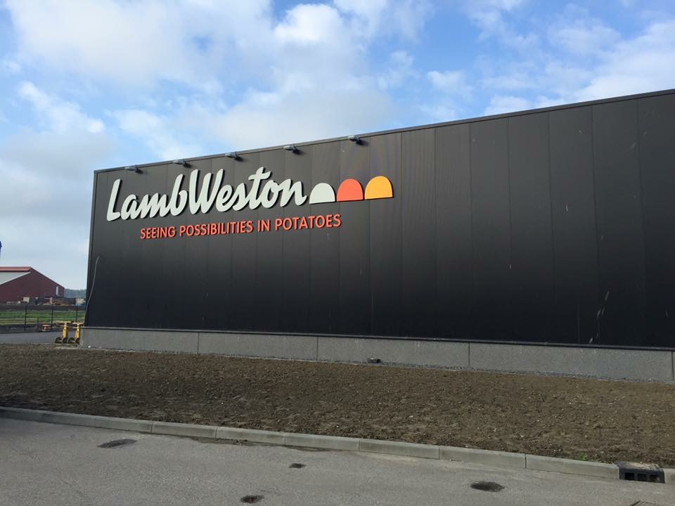 Lettrage de façade et enseignes lumineuses 3d_5