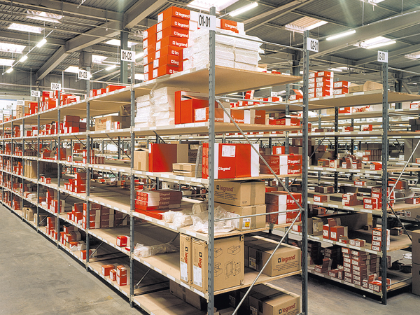 Rayonnage métallique avec des tablettes en bois pour charges légères jusqu'à 210 kg par niveau - PROFILPLUS_5