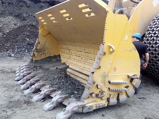 Godet carriere pour chargeuse_6