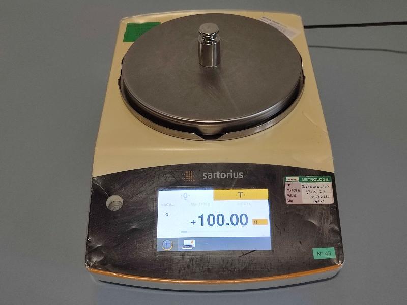 Balance de précision SARTORIUS QUINTIX 1102 1CFR  1100g / 0,01g_5