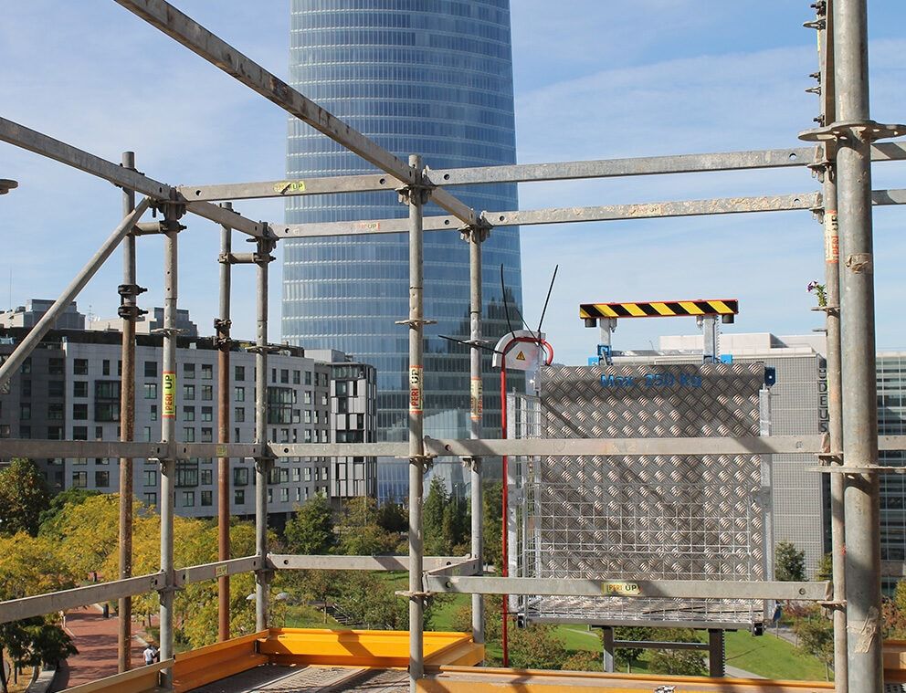 Monte-matériaux pour échafaudage tubulaire, jusqu'à 250kg - MC 250_5