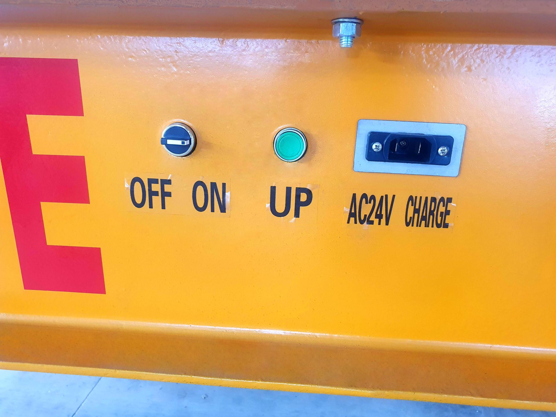 Rampe de chargement 12T - Batterie + chargeur_5