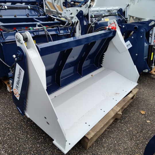 Godet 4 en 1 pour mini chargeuse ou petit engin_5