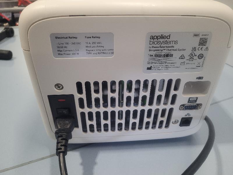 Thermocycleur Applied Biosystems Thermo Fisher Scientific SimpliAmp IS VERIFLOW_5