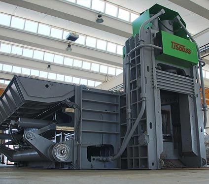 Machine Idromec SL avec tête de cisaillement monobloc puissante