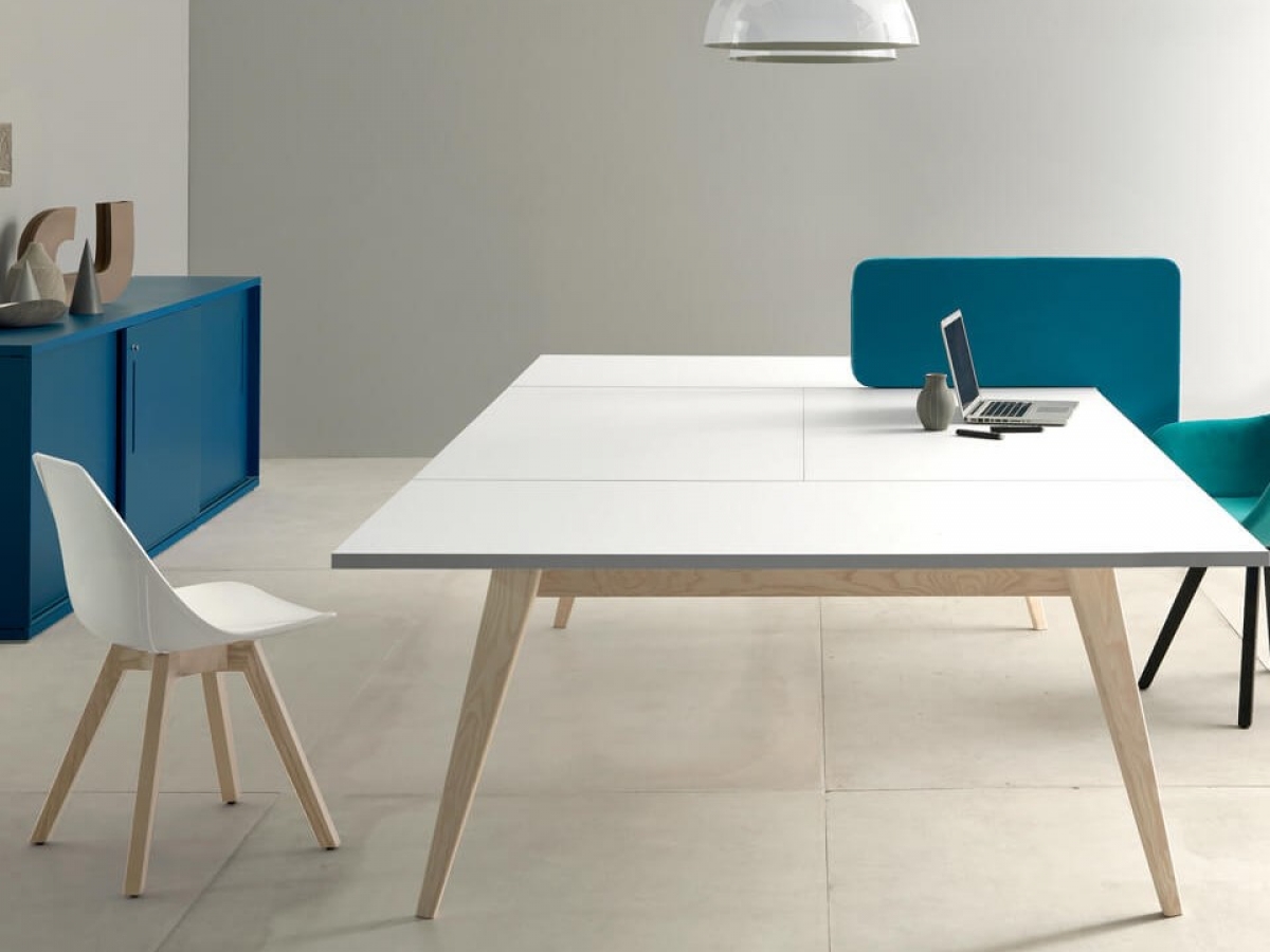 Bureau bench design et innovant pour espaces ouverts - PIGRECO avec finitions personnalisables et modularité_5