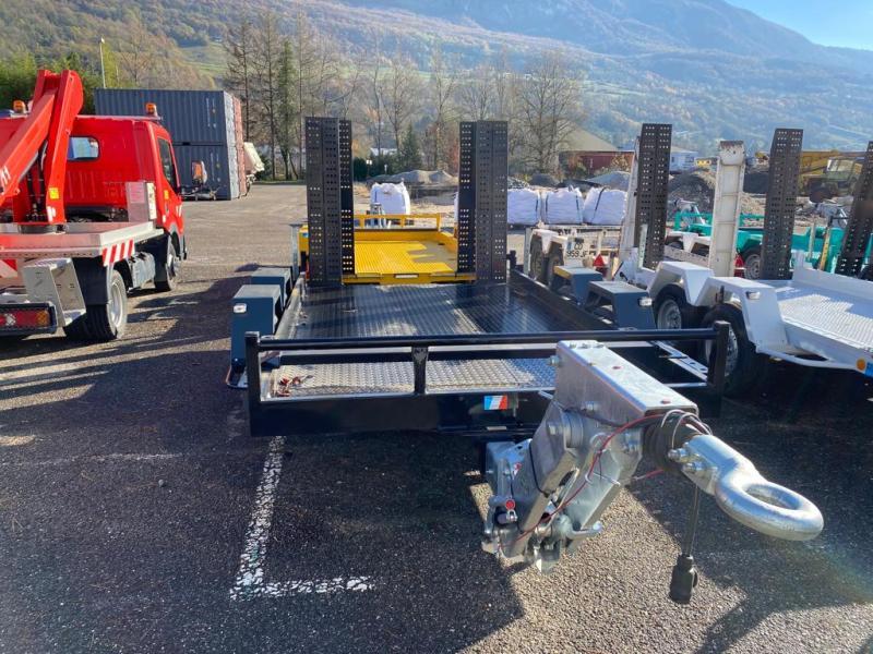 MOIROUD eco350 2 essieux 3t5 neuve noir_5